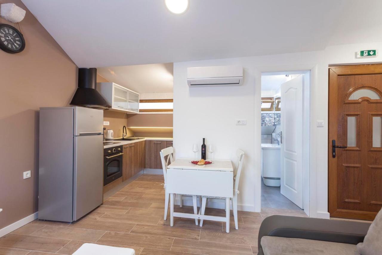 Apartmani Antiqua Živogošće Kültér fotó